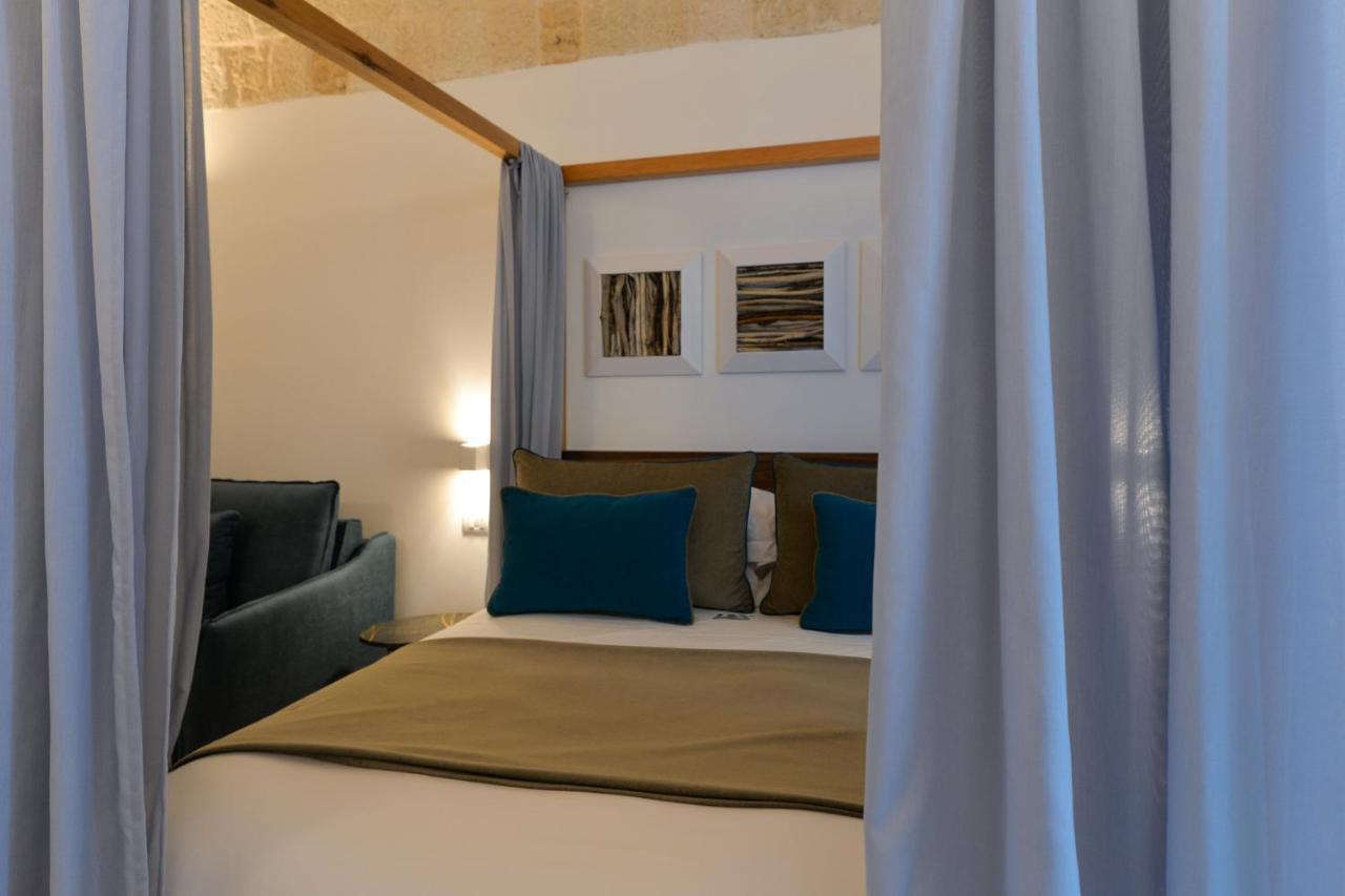 B-Welcome Rooms Of Charme E Relax Polignano a Mare Exterior photo